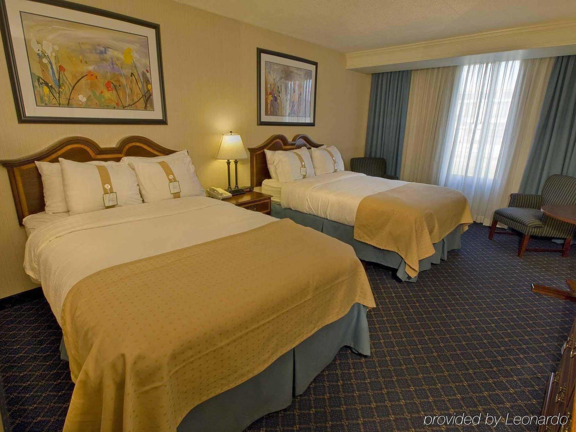 Residence Inn By Marriott Buffalo Downtown Room photo