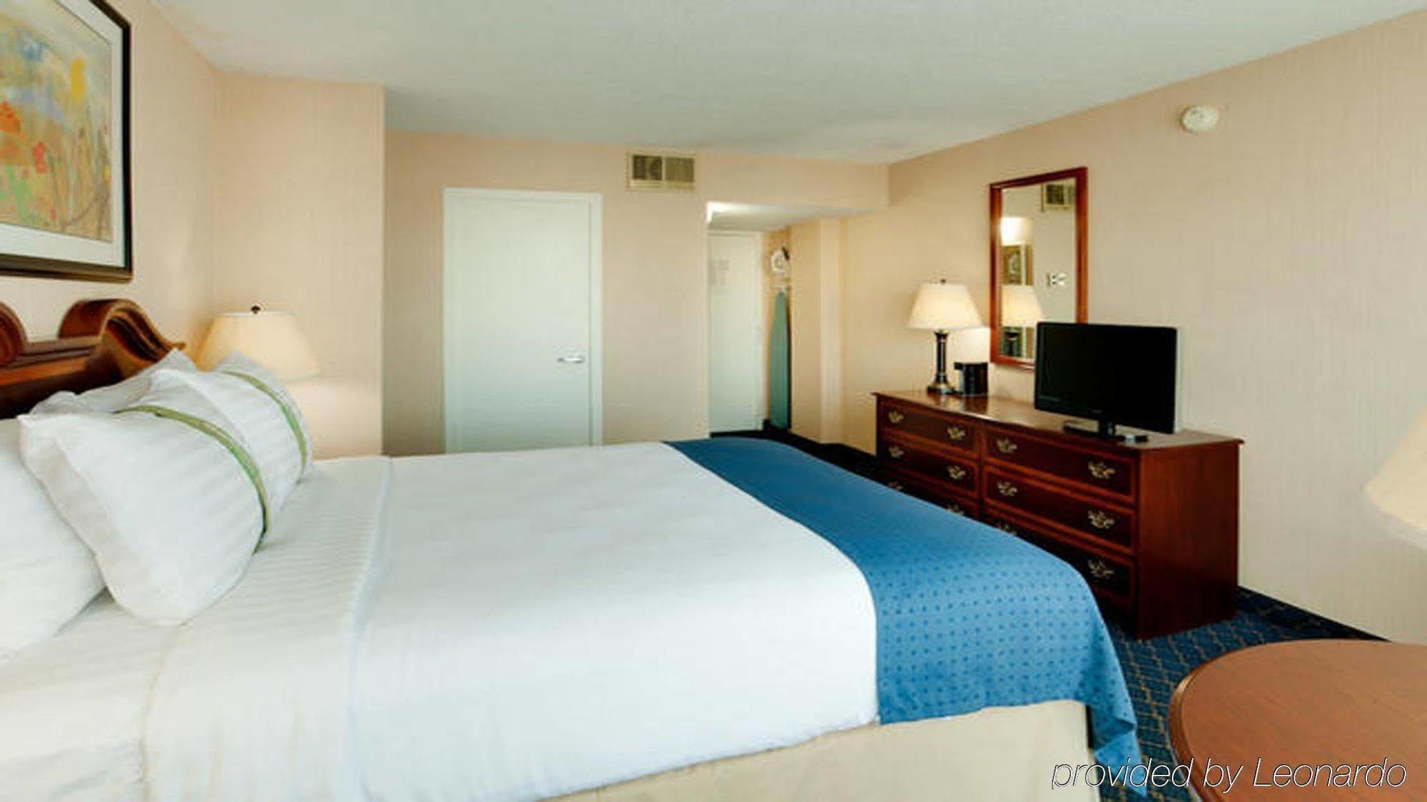 Residence Inn By Marriott Buffalo Downtown Room photo